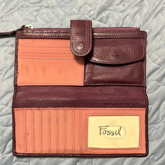 Fossil Bird Design Wallet in Pink and Cream - Picture 4 of 8